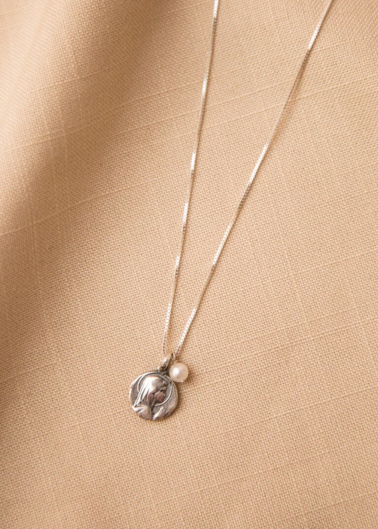 religioso-plata-08
