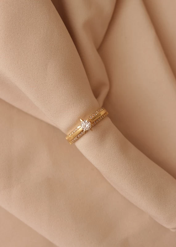 anillo-de-compromiso-en-oro-45