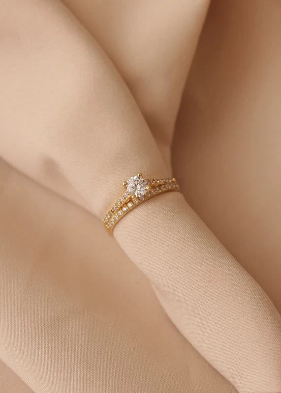 anillo-de-compromiso-en-oro-47