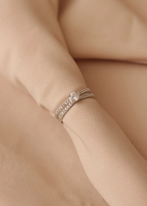 anillo-de-compromiso-en-oro-49